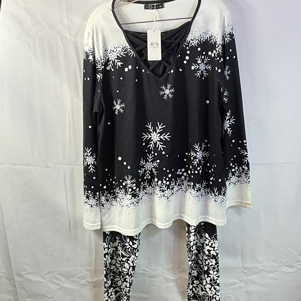 JFN Black and White Snowflake and Floral Print Loungewear Pant Set Size 2XL